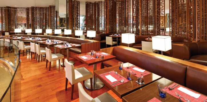restaurantsbar-essence-2-2-2