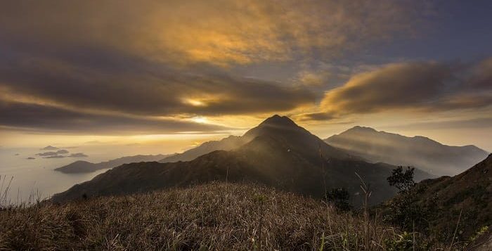 lantau-peak_700-x-500-px_www-citygateoutlets-com-hk-2